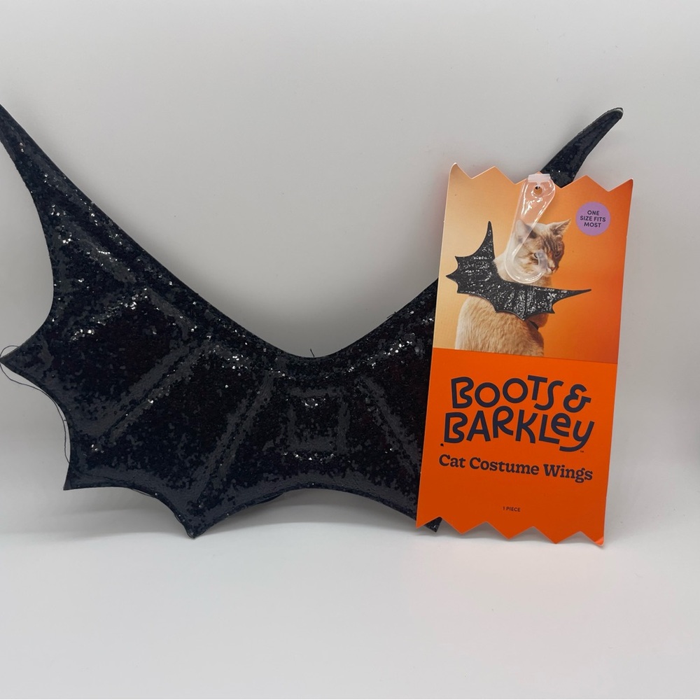Boots & Barkley Glittery Black Cat Wings NWT Fits Most Felines Cute Costume Bat
